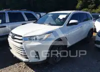 2019 Toyota Highlander фото