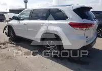 2019 Toyota Highlander фото
