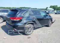 2019 Toyota Highlander фото