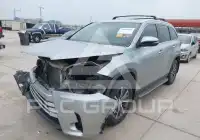 2019 Toyota Highlander фото