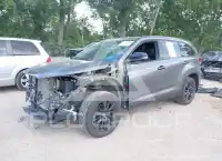 2019 Toyota Highlander photo