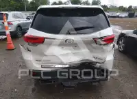 2019 Toyota Highlander фото