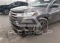 2019 Toyota Highlander фото