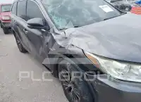 2019 Toyota Highlander фото