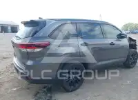 2019 Toyota Highlander photo