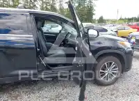 2019 Toyota Highlander photo
