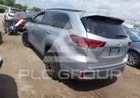 2019 Toyota Highlander фото