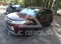 2019 Toyota Highlander photo