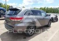 2019 Toyota Highlander фото