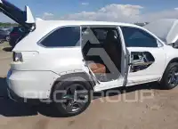 2019 Toyota Highlander фото