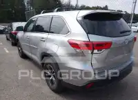 2019 Toyota Highlander photo