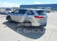 2019 Toyota Highlander фото