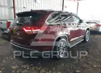 2019 Toyota Highlander фото
