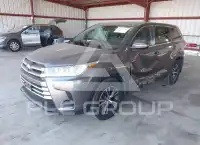 2019 Toyota Highlander фото
