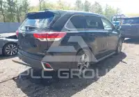 2019 Toyota Highlander фото