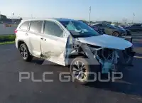 2019 Toyota Highlander photo
