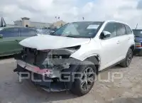 2019 Toyota Highlander фото