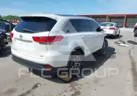 2019 Toyota Highlander фото