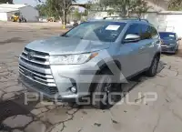 2019 Toyota Highlander фото