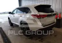 2019 Toyota Highlander photo