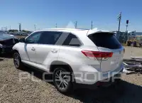 2019 Toyota Highlander фото