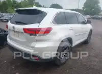 2019 Toyota Highlander фото