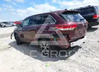 2019 Toyota Highlander фото