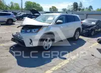 2019 Toyota Highlander фото