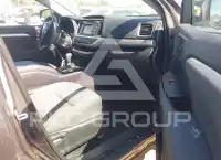 2019 Toyota Highlander photo