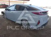 2019 Toyota PRIUS photo