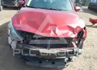 2019 Toyota YARIS фото