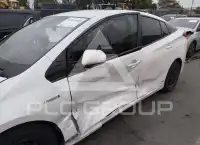 2019 Toyota PRIUS фото