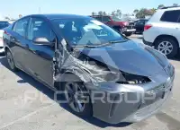 2019 Toyota PRIUS photo