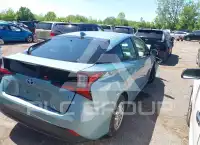 2019 Toyota PRIUS фото