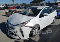 2019 Toyota PRIUS фото