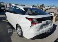 2019 Toyota PRIUS фото