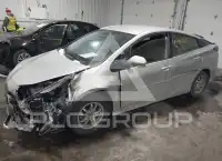 2019 Toyota PRIUS фото
