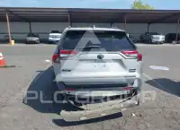 2019 Toyota RAV4 фото