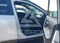 2019 Toyota RAV4 фото