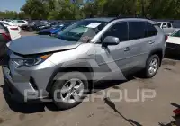 2019 Toyota RAV4 фото