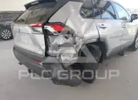 2019 Toyota RAV4 фото
