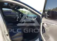 2019 Toyota RAV4 фото