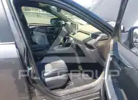 2019 Toyota RAV4 фото