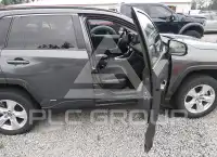 2019 Toyota RAV4 photo