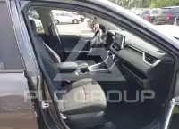 2019 Toyota RAV4 фото