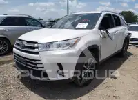 2019 Toyota Highlander фото