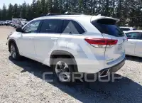 2019 Toyota Highlander photo