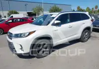 2019 Toyota Highlander фото