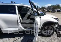 2019 Toyota Highlander photo