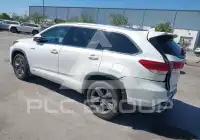 2019 Toyota Highlander фото